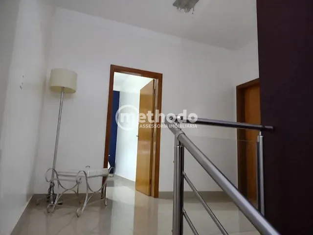 Casa com 300m² 3 quartos e 5 banheiros, à venda, no bairro Betel em Paulínia