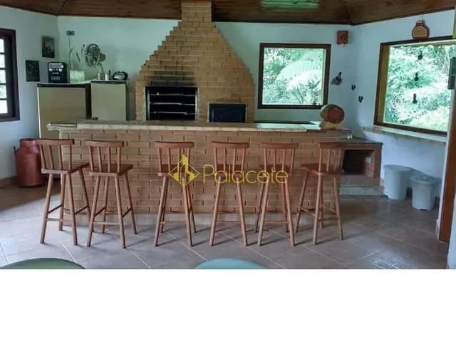 Casa com 1265m² 3 quartos e 3 banheiros, à venda, no bairro Zona Rural em Monteiro Lobato