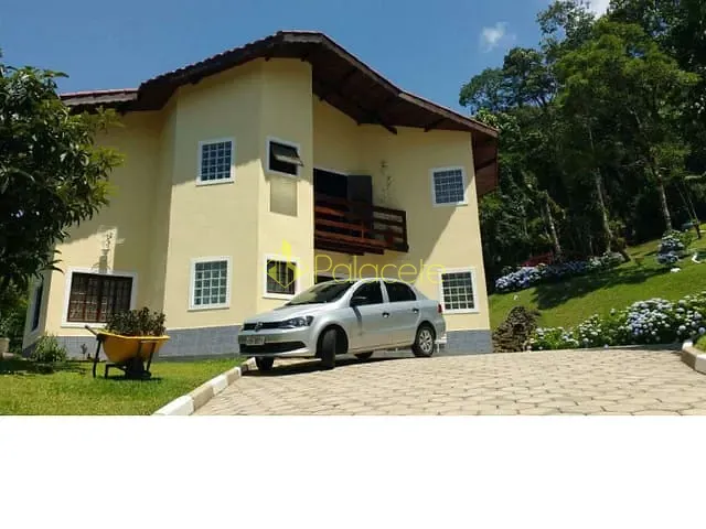 Casa com 1265m² 3 quartos e 3 banheiros, à venda, no bairro Zona Rural em Monteiro Lobato