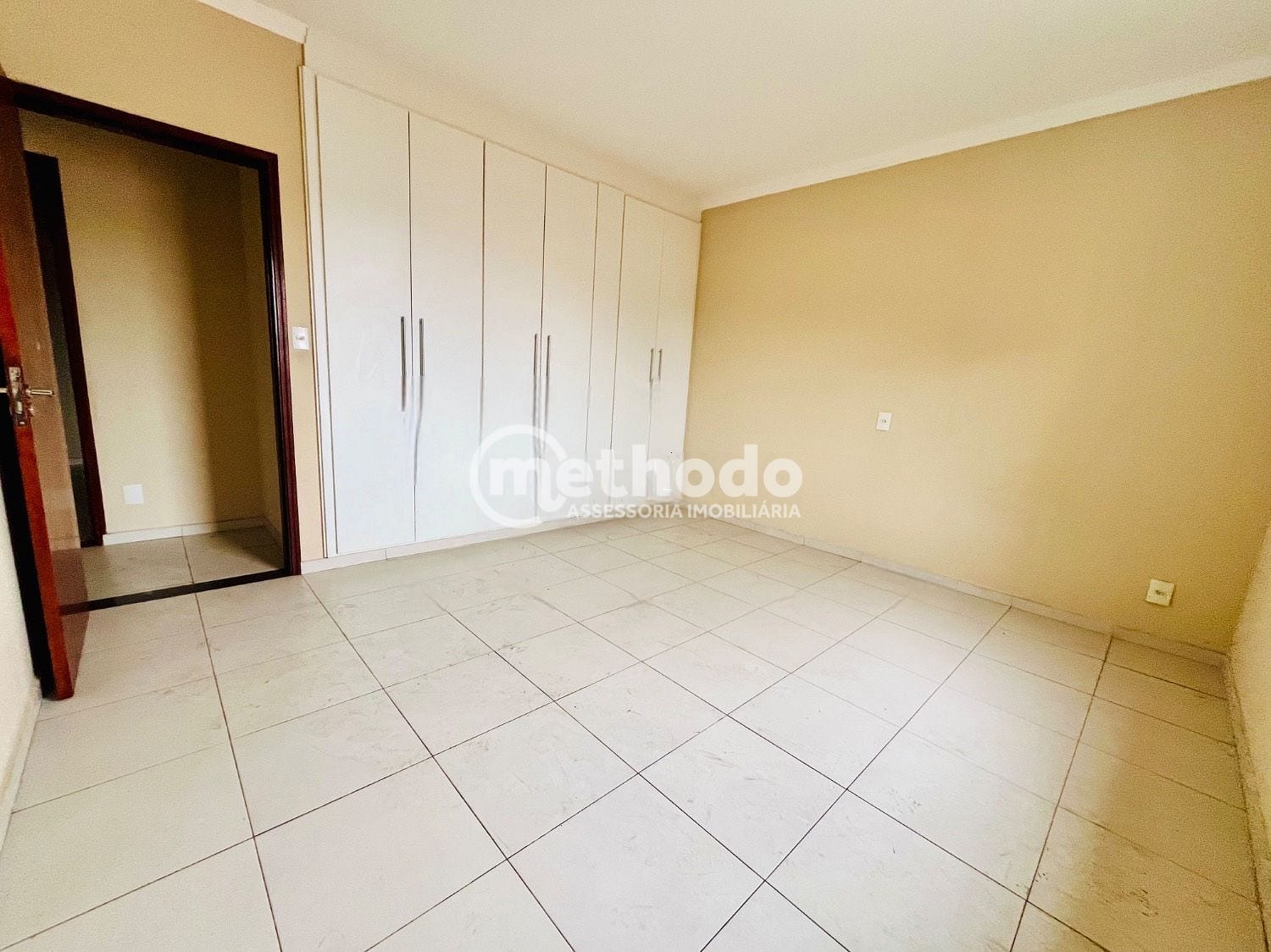 Casa, 6 quartos, 250 m² - Foto 23
