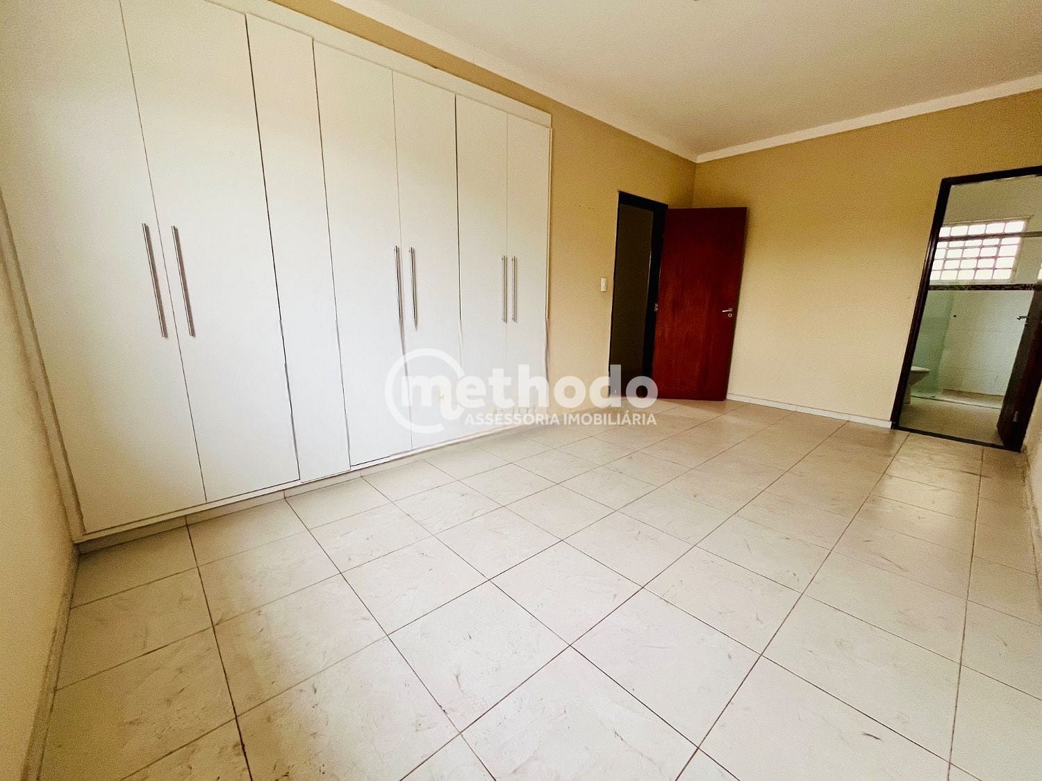 Casa, 6 quartos, 250 m² - Foto 22