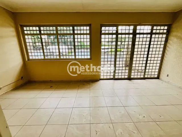 Casa com 311m² 6 quartos e 5 banheiros, à venda ou para alugar, no bairro Jardim Miranda em Campinas