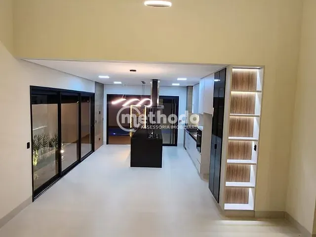 Casa com 300m² 3 quartos e 5 banheiros, à venda, no bairro Boa Esperança em Paulínia