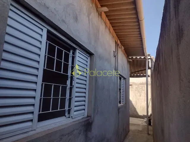 Casa 2 quartos e 1 banheiro, à venda, no bairro Jardim Continental II em Taubaté