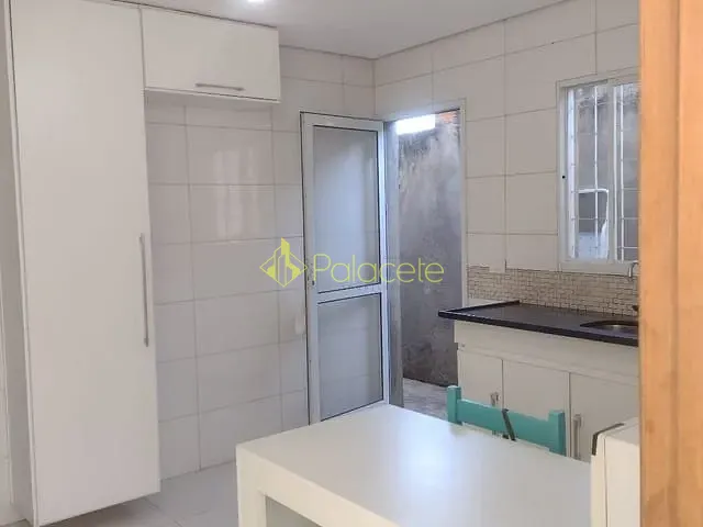 Casa 2 quartos e 1 banheiro, à venda, no bairro Jardim Continental II em Taubaté