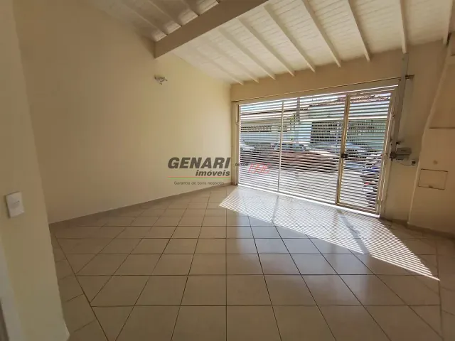 Casa 2 quartos e 2 banheiros, para alugar, no bairro Vila Aurora em Indaiatuba