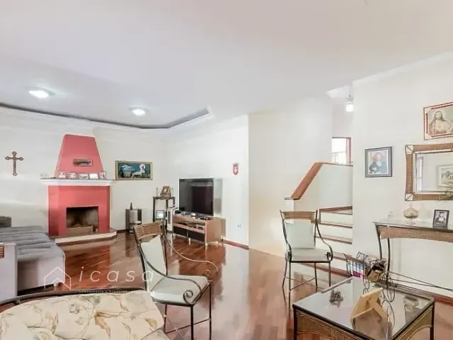 Casa com 360m² 4 quartos e 6 banheiros, à venda, no bairro Urbanova em São José dos Campos