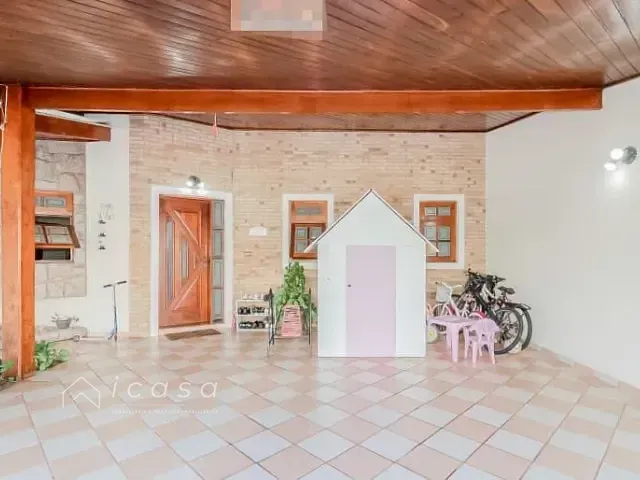 Casa com 360m² 4 quartos e 6 banheiros, à venda, no bairro Urbanova em São José dos Campos