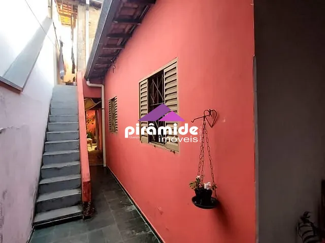 Casa com 156m² 2 quartos e 2 banheiros, à venda, no bairro Jardim Anhembi em São José dos Campos