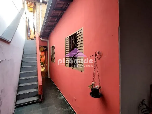 Casa com 156m² 2 quartos e 2 banheiros, à venda, no bairro Jardim Anhembi em São José dos Campos