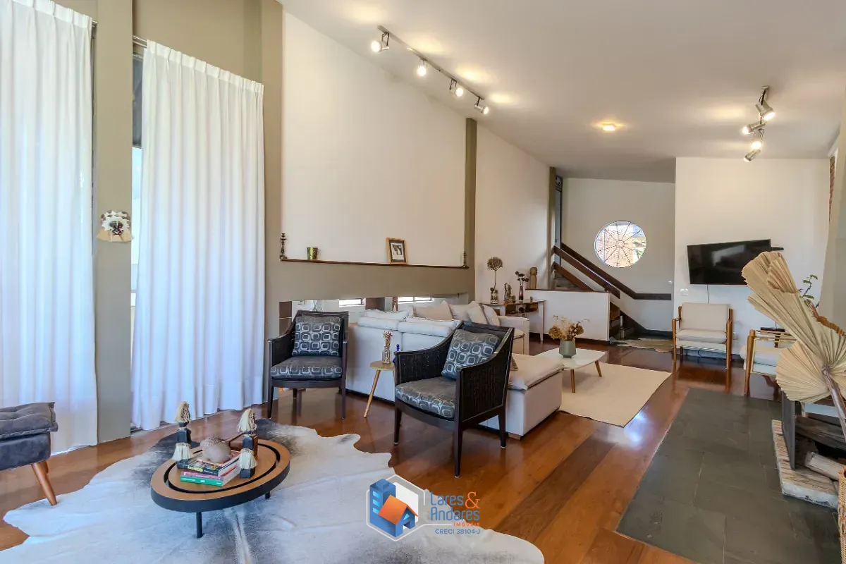 Casa, 4 quartos, 400 m² - Foto 1
