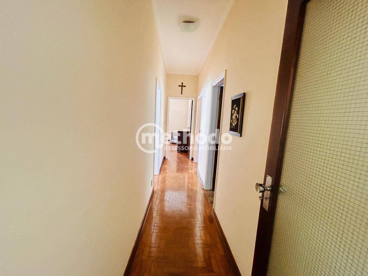 Casa, 3 quartos, 326 m² - Foto 33