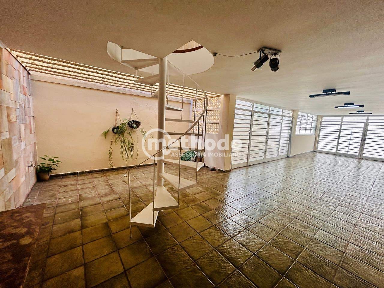 Casa, 3 quartos, 326 m² - Foto 61