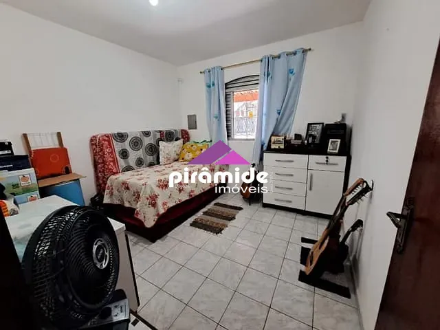 Casa com 125m² 2 quartos e 1 banheiro, à venda, no bairro Jardim Santa Inês I em São José dos Campos