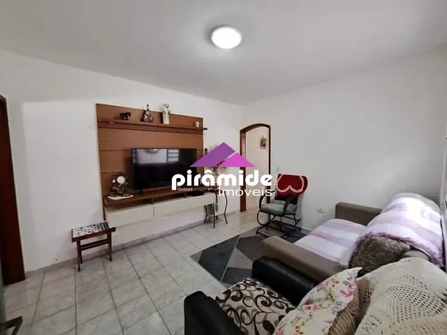 Casa com 125m² 2 quartos e 1 banheiro, à venda, no bairro Jardim Santa Inês I em São José dos Campos
