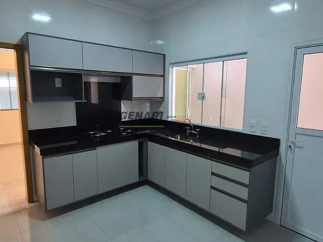 Casa com 125m² 3 quartos e 2 banheiros, à venda, no bairro Jardim Pau Preto em Indaiatuba