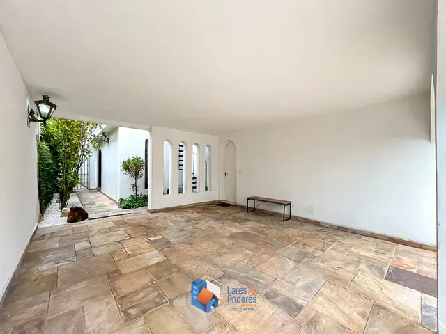 Casa com 402m² 6 quartos e 5 banheiros, à venda, no bairro Vila Sônia em São Paulo
