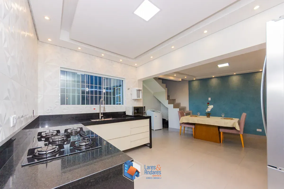 Casa, 3 quartos, 114 m² - Foto 1