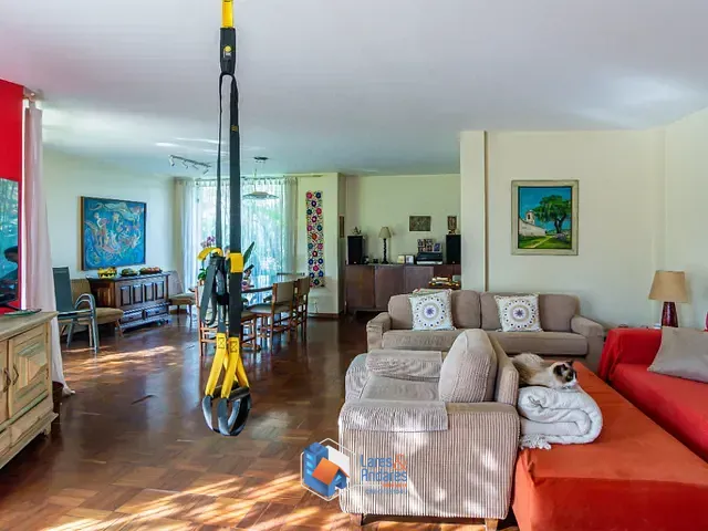 Casa com 235m² 4 quartos e 4 banheiros, à venda, no bairro Jardim Leonor em São Paulo