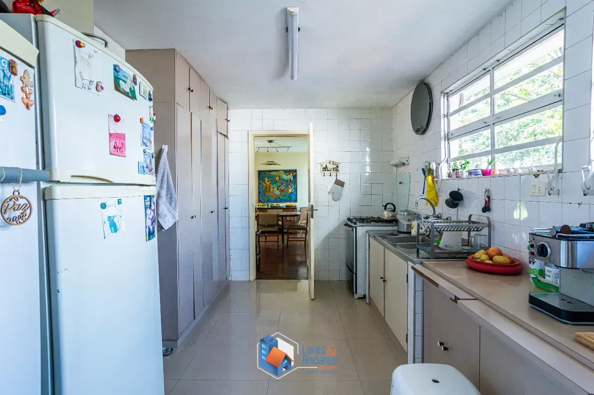 Casa, 4 quartos, 235 m² - Foto 9