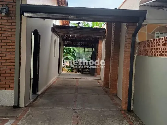 Casa com 330m² 2 quartos e 3 banheiros, à venda, no bairro Chácara da Barra em Campinas