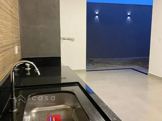 Casa com 250m² 3 quartos e 2 banheiros, à venda, no bairro Villa Branca em Jacareí