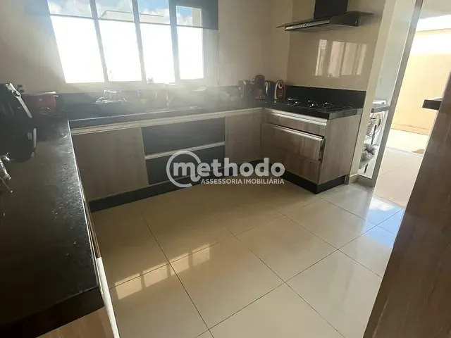 Casa com 348m² 3 quartos e 4 banheiros, à venda, no bairro Residencial Real Parque Sumaré em Sumaré