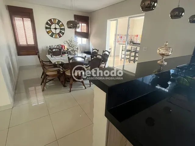 Casa com 348m² 3 quartos e 4 banheiros, à venda, no bairro Residencial Real Parque Sumaré em Sumaré