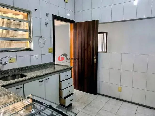 Casa 1 quarto e 1 banheiro, à venda, no bairro Santa Paula em São Caetano do Sul
