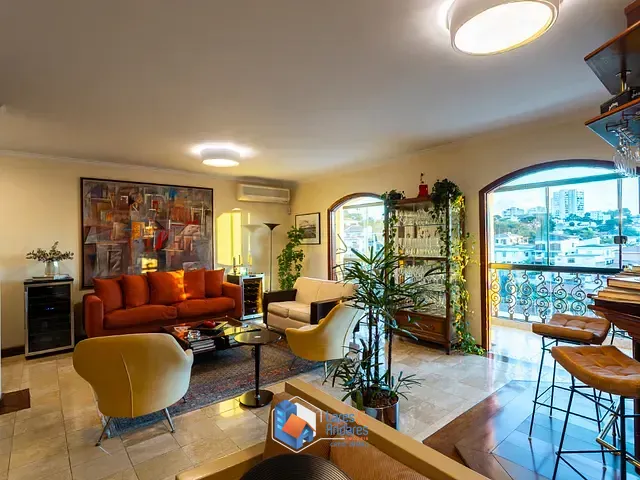 Casa com 326m² 3 quartos e 5 banheiros, à venda, no bairro Vila Romana em São Paulo