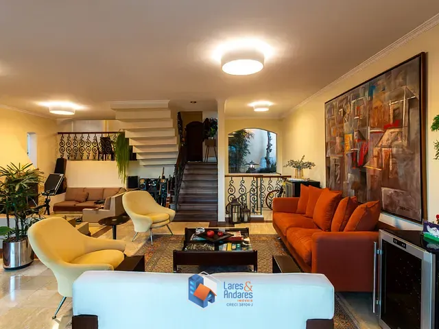 Casa com 326m² 3 quartos e 5 banheiros, à venda, no bairro Vila Romana em São Paulo