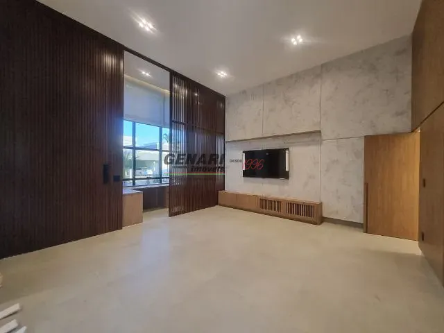 Casa com 300m² 3 quartos e 5 banheiros, à venda, no bairro Jardim Residencial Dona Lucilla em Indaiatuba