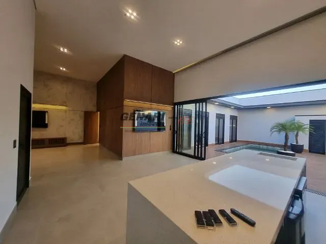 Casa com 300m² 3 quartos e 5 banheiros, à venda, no bairro Jardim Residencial Dona Lucilla em Indaiatuba