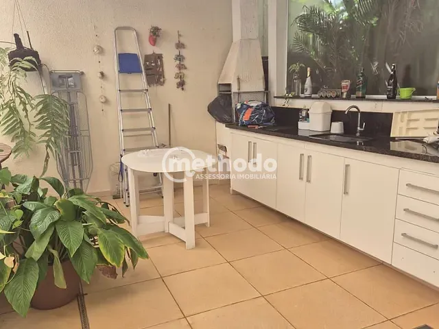 Casa com 185m² 3 quartos e 3 banheiros, à venda, no bairro Loteamento Residencial Vila Bella em Campinas