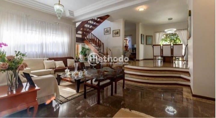 Casa, 5 quartos, 364 m² - Foto 1