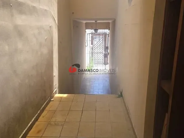 Casa 3 quartos e 2 banheiros, para alugar, no bairro Vila Valparaíso em Santo André