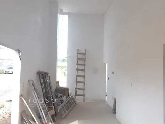 Casa com 252m² 3 quartos e 2 banheiros, à venda, no bairro Residencial Colinas. em Caçapava