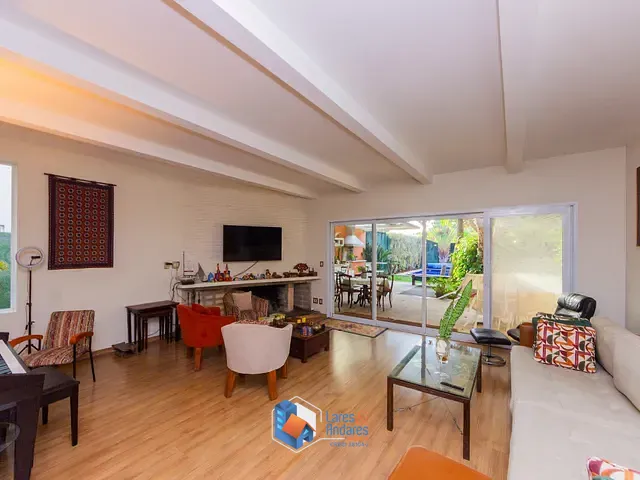 Casa com 652m² 4 quartos e 5 banheiros, à venda, no bairro Jardim Santa Helena em São Paulo