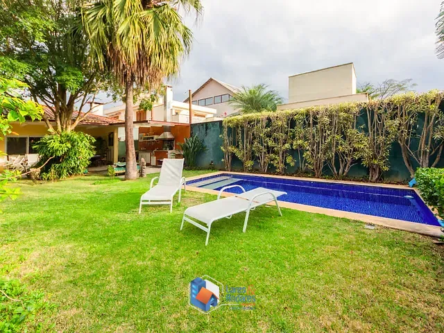 Casa com 652m² 4 quartos e 5 banheiros, à venda, no bairro Jardim Santa Helena em São Paulo