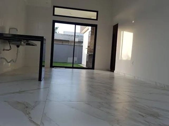 Casa com 300m² 3 quartos e 3 banheiros, à venda, no bairro Bairro do Grama em Caçapava