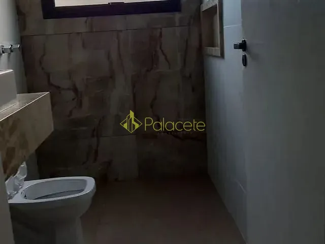 Casa com 300m² 3 quartos e 3 banheiros, à venda, no bairro Bairro do Grama em Caçapava