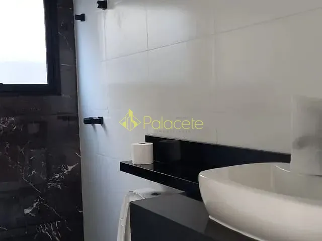 Casa com 300m² 3 quartos e 3 banheiros, à venda, no bairro Bairro do Grama em Caçapava