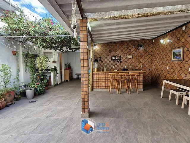 Casa com 225m² 3 quartos e 3 banheiros, à venda, no bairro Brooklin Paulista em São Paulo