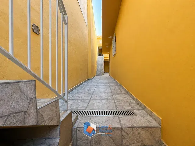 Casa com 210m² 3 quartos e 3 banheiros, à venda, no bairro Jardim Shangrilá (Zona Norte) em São Paulo