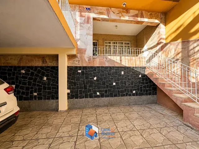 Casa com 210m² 3 quartos e 3 banheiros, à venda, no bairro Jardim Shangrilá (Zona Norte) em São Paulo