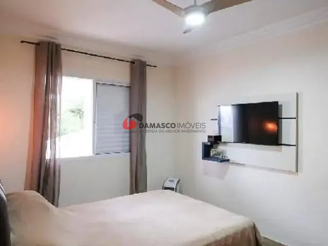 Casa 3 quartos e 3 banheiros, à venda, no bairro Olímpico em São Caetano do Sul