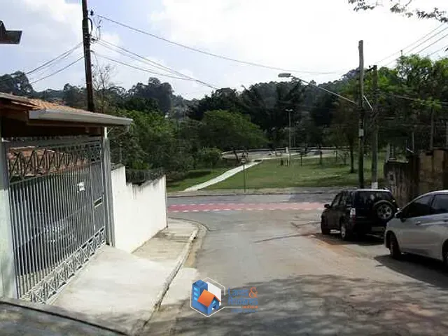 Casa com 125m² 2 quartos e 3 banheiros, à venda, no bairro Jardim Sarah em São Paulo