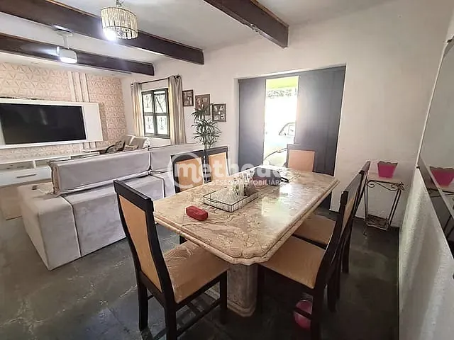 Casa com 312m² 4 quartos e 4 banheiros, à venda, no bairro Parque Industrial em Campinas