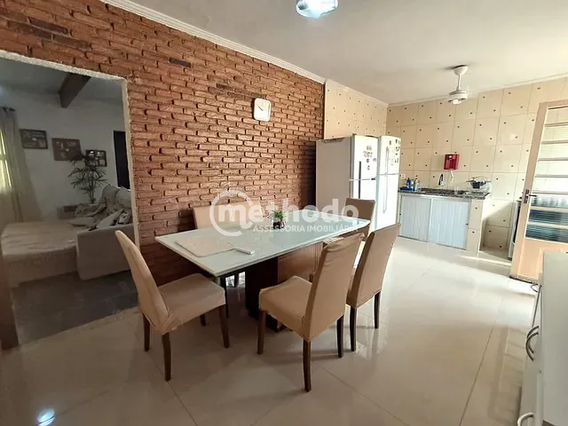 Casa com 312m² 4 quartos e 4 banheiros, à venda, no bairro Parque Industrial em Campinas