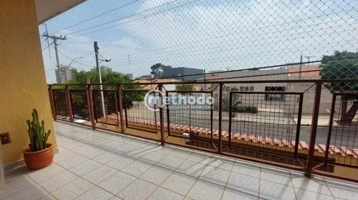 Casa, 3 quartos, 250 m² - Foto 2